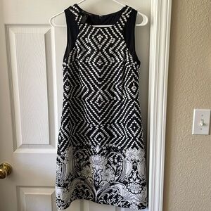 Women’s sleeveless dress